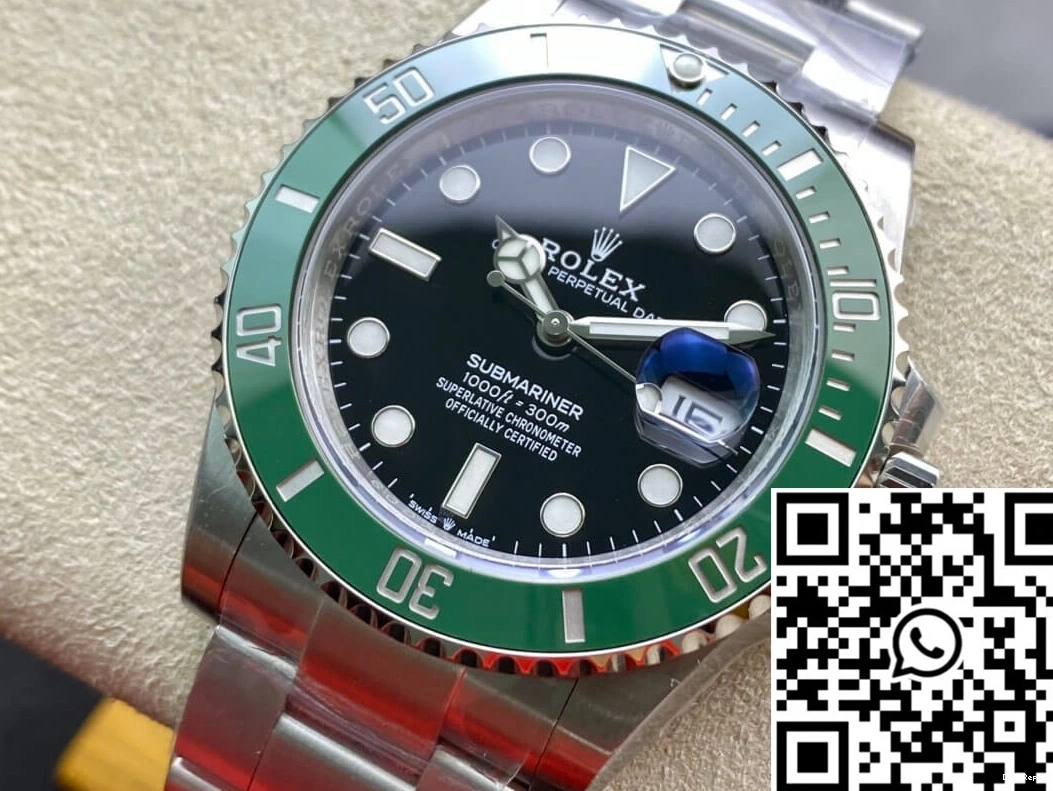 Green Rolex Factory Submariner M126610LV-0002 Bezel VS 1030